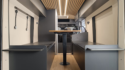 Taller de reparación de autocaravanas Fenix Campers en Sueca