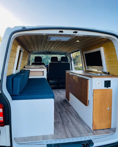 Taller de reparación de autocaravanas Nomadacampers en Palmera