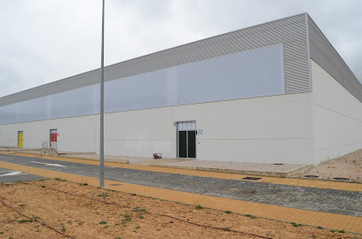 Agencia de alquiler de furgonetas Van House Garage en Soria